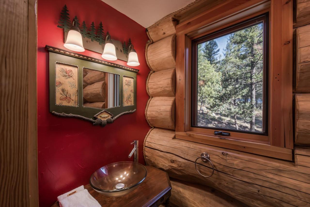 Bear Foot Lodge, 2 Bedrooms, Sleeps 6, Gas Grill, Walk To River, Hot Tub Ruidoso Exteriér fotografie